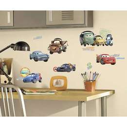 Roommates - Disney Cars 2 Wallstickers