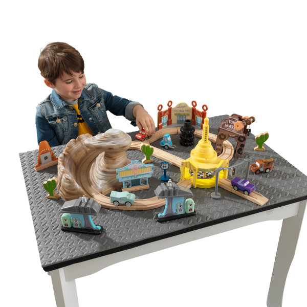 Kidkraft Tågbana 50 Pc Radiator Springs Track Set