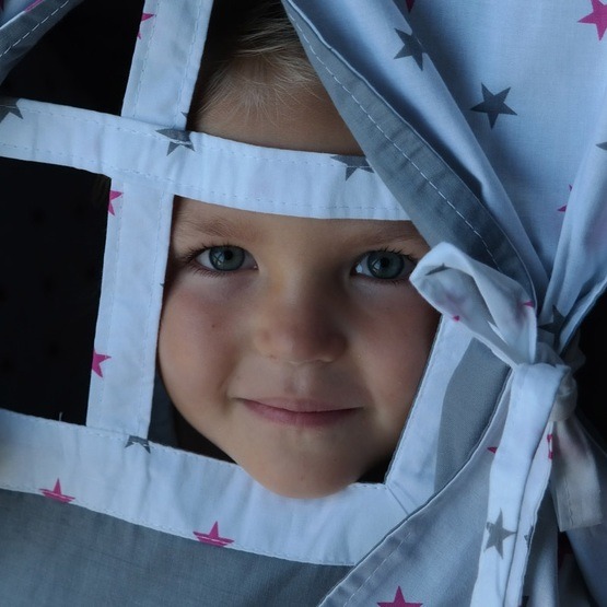 Wigwam Teepee tält GråBlå Stjärnor PQP Litenleker.se PQP Wigwam Teepee tält GråBlå Stjärnor – PQP