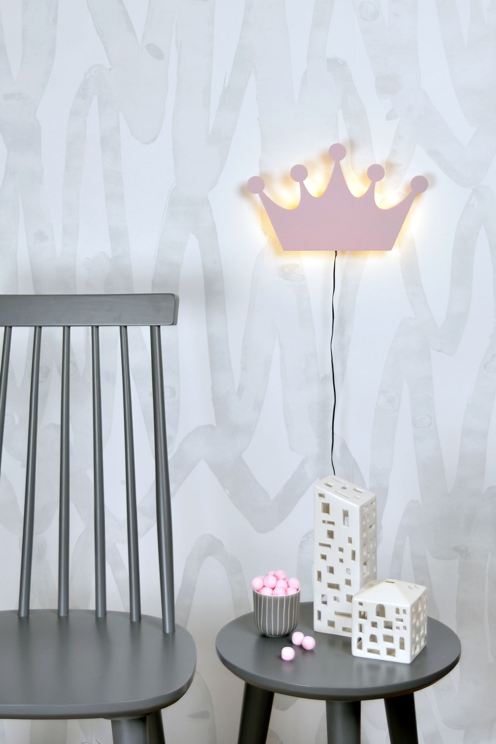 Globen Lightning, Vägglampa Crown Rosa - Litenleker.se